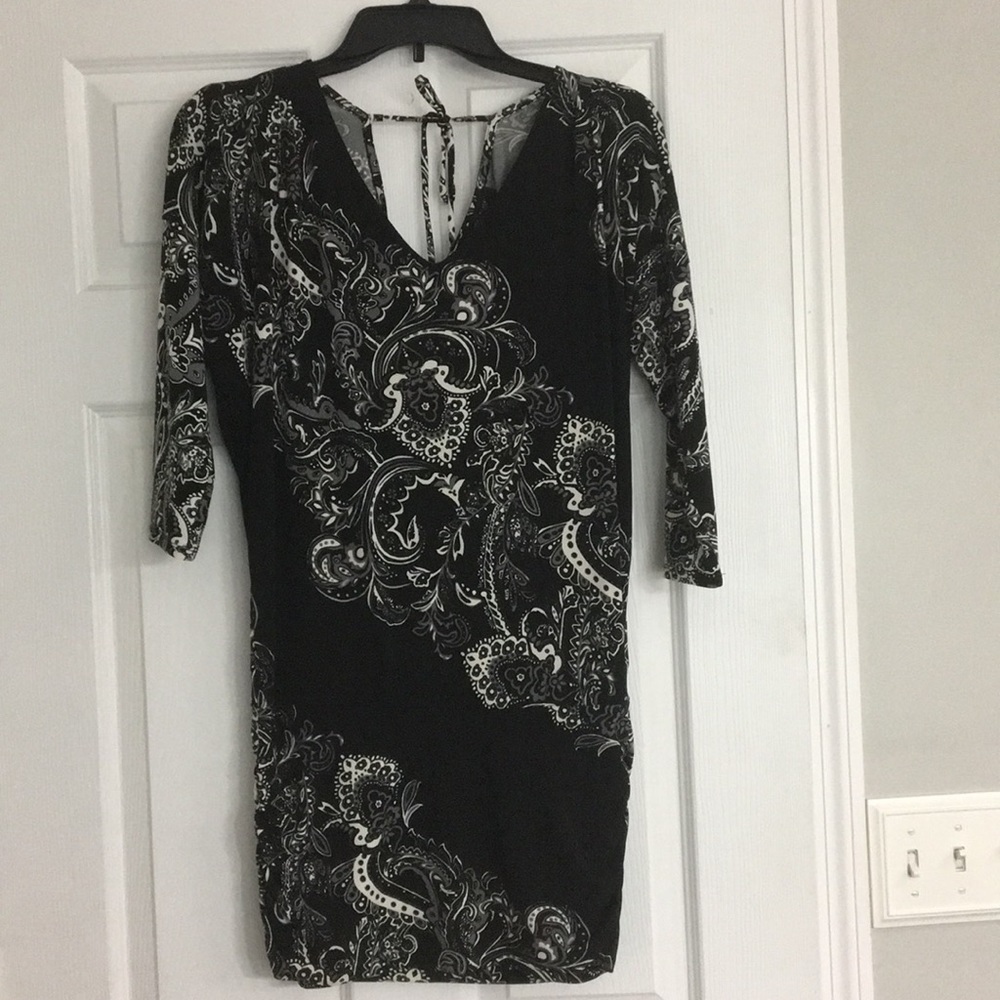WHBM 3 quarter sleeve top